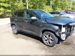 KNDETCA2XM7187226 2021 KIA SELTOS