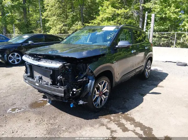 KNDETCA2XM7187226 2021 KIA SELTOS - Image 2