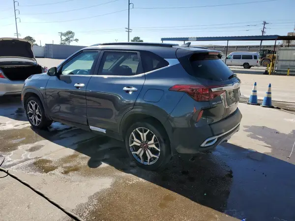 KNDETCA2XN7265148 2022 KIA SELTOS - Image 2