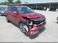 KNDETCA2XN7277896 2022 KIA SELTOS