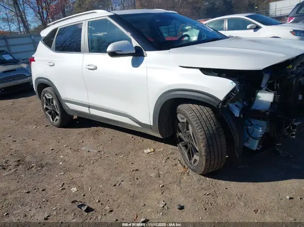 KNDETCA70R7475095 2024 KIA SELTOS - Image 1