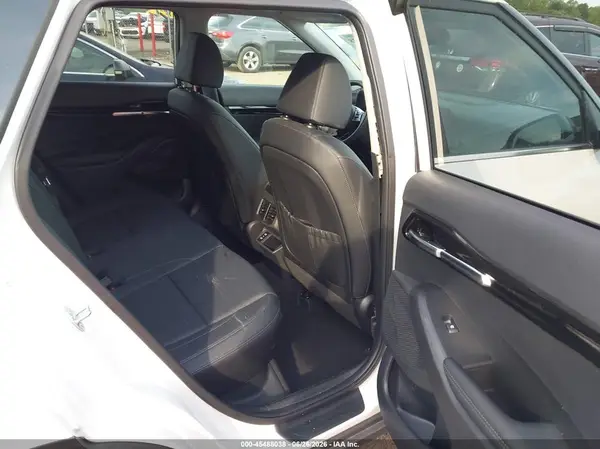 KNDETCA70R7530595 2024 KIA SELTOS - Image 8