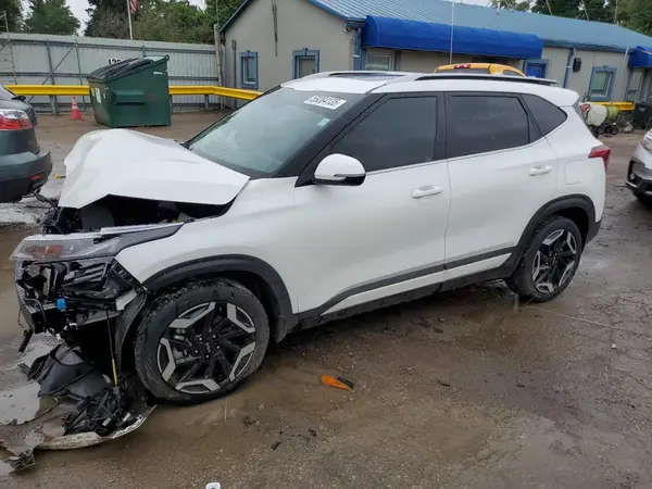 KNDETCA70R7576072 2024 KIA SELTOS - Image 1
