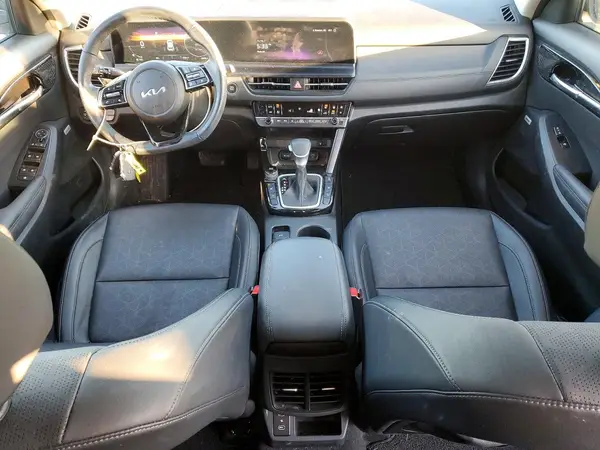 KNDETCA71R7565470 2024 KIA SELTOS - Image 8