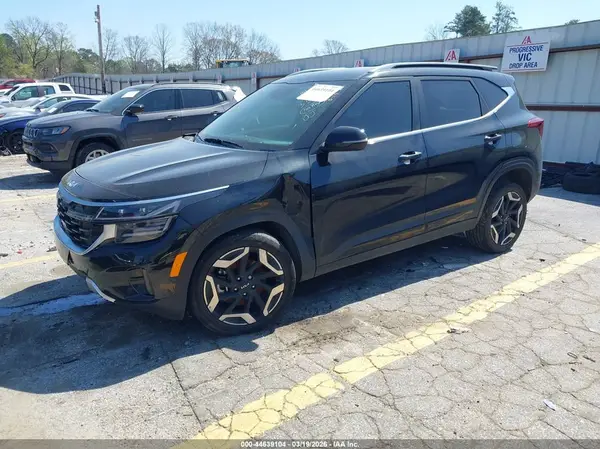 KNDETCA71R7599621 2024 KIA SELTOS - Image 2