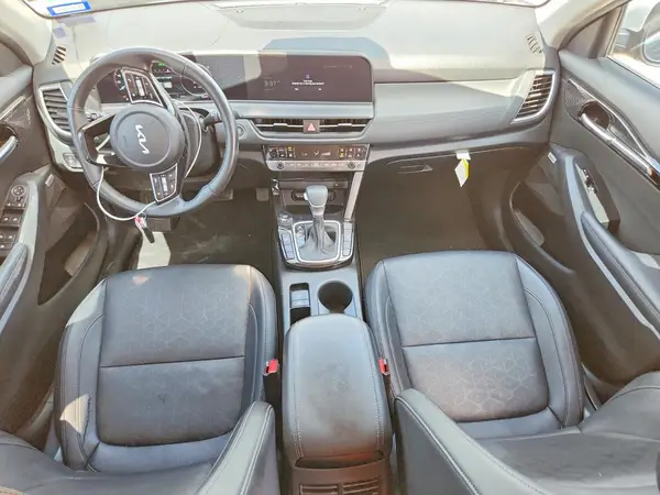 KNDETCA72R7499544 2024 KIA SELTOS - Image 8
