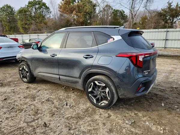 KNDETCA72R7502782 2024 KIA SELTOS - Image 2