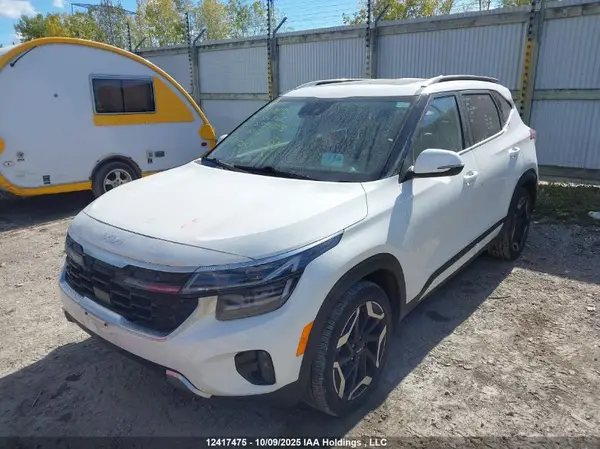 KNDETCA72R7555403 2024 KIA SELTOS - Image 2