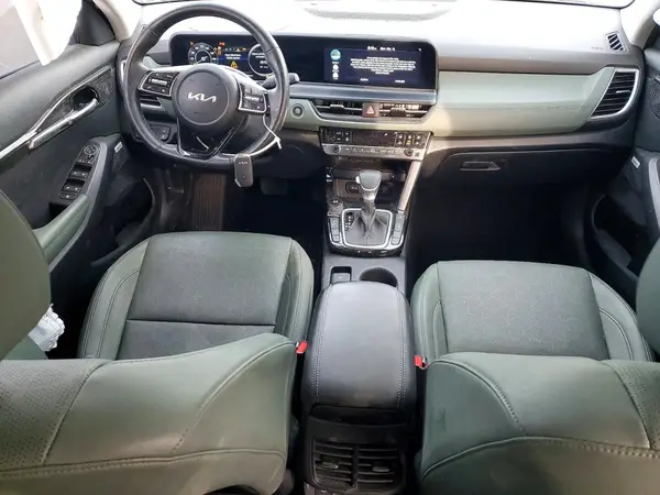 KNDETCA72R7609461 2024 KIA SELTOS - Image 8