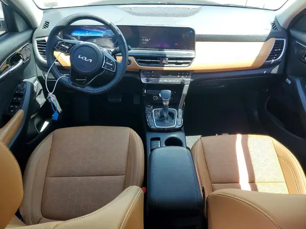 KNDETCA72R7623246 2024 KIA SELTOS - Image 8