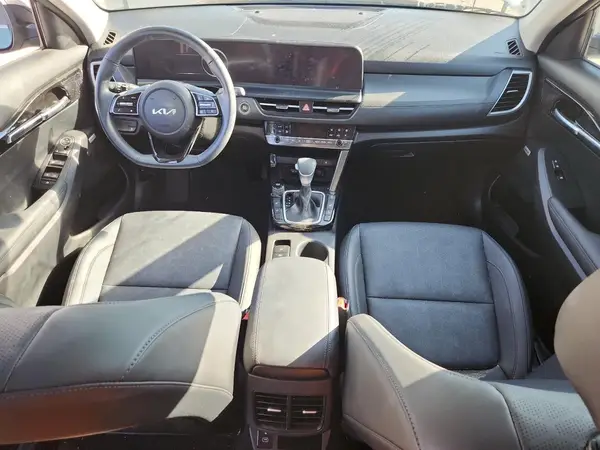 KNDETCA73R7484387 2024 KIA SELTOS - Image 8