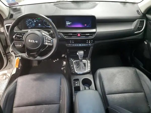 KNDETCA73R7509482 2024 KIA SELTOS - Image 8