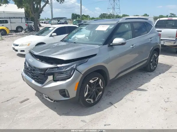 KNDETCA73R7510759 2024 KIA SELTOS - Image 2