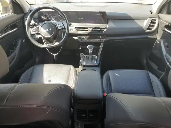 KNDETCA73R7638791 2024 KIA SELTOS - Image 8