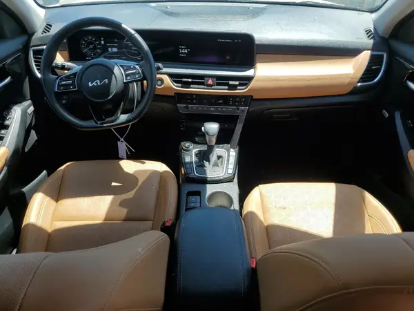 KNDETCA73R7642601 2024 KIA SELTOS - Image 8