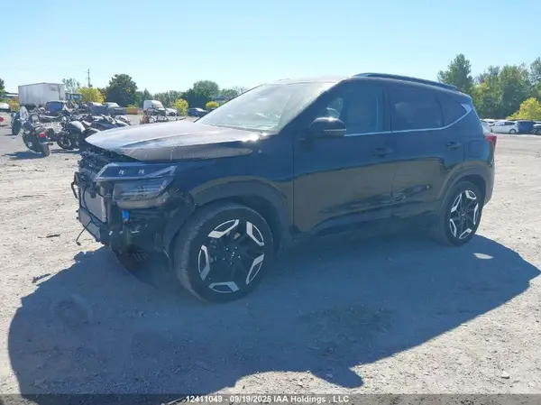 KNDETCA73R7660807 2024 KIA SELTOS - Image 2