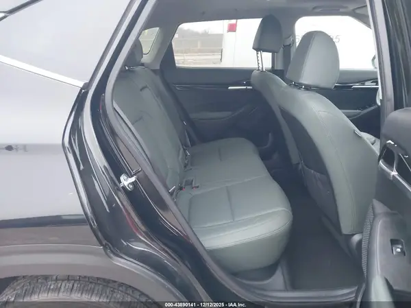 KNDETCA73R7666011 2024 KIA SELTOS - Image 8