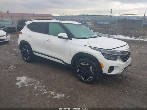 KNDETCA73S7711230 2025 KIA SELTOS - Image 1