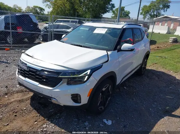 KNDETCA74R7490134 2024 KIA SELTOS - Image 2