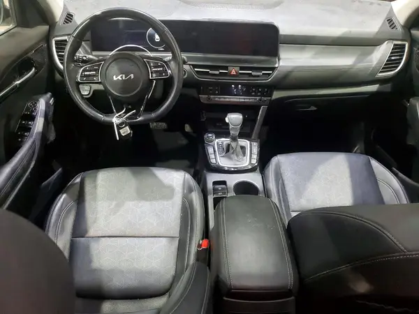 KNDETCA74R7492742 2024 KIA SELTOS - Image 8