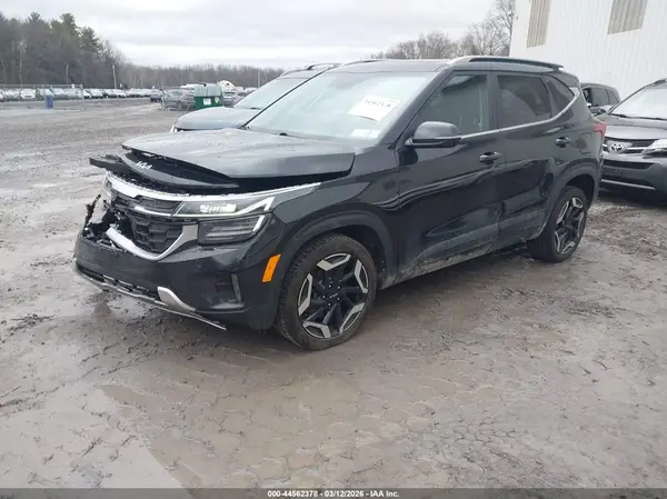 KNDETCA74R7506641 2024 KIA SELTOS - Image 2