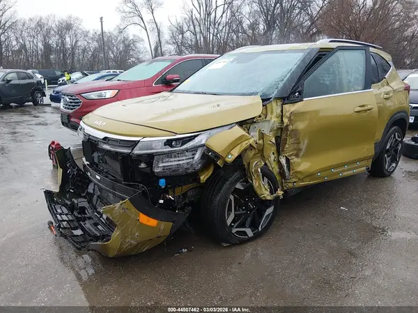 KNDETCA74R7536495 2024 KIA SELTOS - Image 2