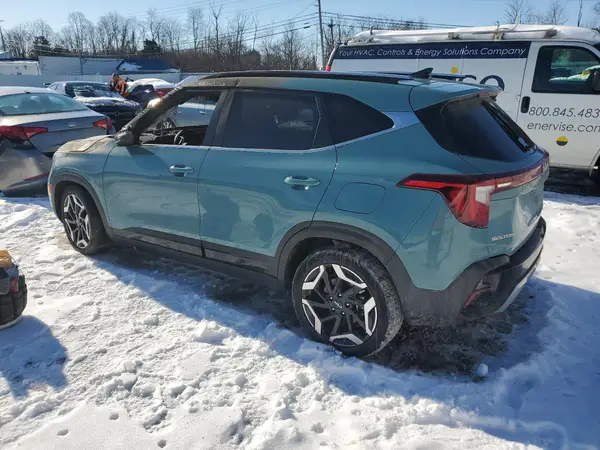 KNDETCA74R7541065 2024 KIA SELTOS - Image 2
