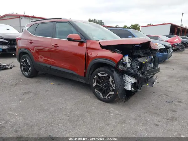 KNDETCA74R7587057 2024 KIA SELTOS - Image 1