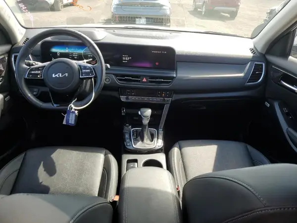 KNDETCA74R7612152 2024 KIA SELTOS - Image 8
