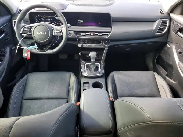 KNDETCA74T7844290 2026 KIA SELTOS - Image 8