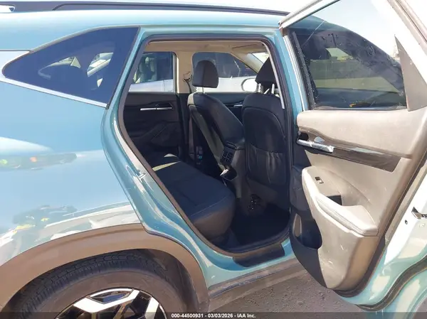KNDETCA75R7483385 2024 KIA SELTOS - Image 8