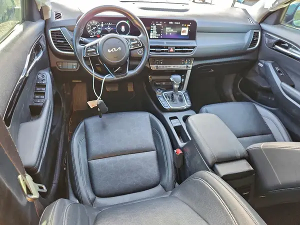 KNDETCA75R7487467 2024 KIA SELTOS - Image 8
