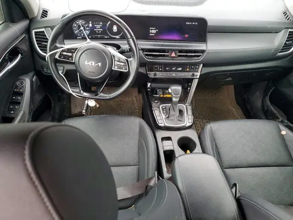 KNDETCA75R7489414 2024 KIA SELTOS - Image 8
