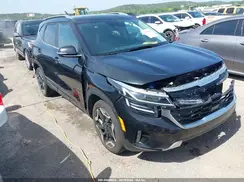 KNDETCA75R7498968 2024 KIA SELTOS