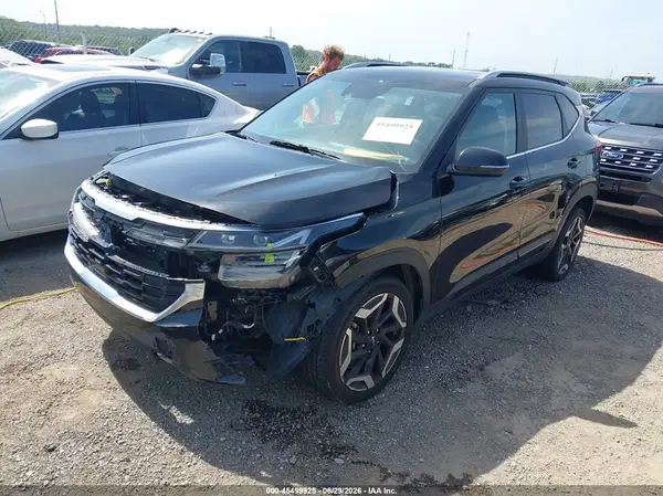 KNDETCA75R7498968 2024 KIA SELTOS - Image 2