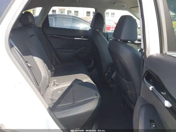 KNDETCA75R7588007 2024 KIA SELTOS - Image 8