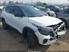 KNDETCA75R7640381 2024 KIA SELTOS