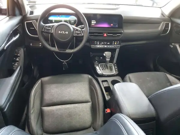 KNDETCA76R7472606 2024 KIA SELTOS - Image 8