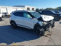 KNDETCA76R7475232 2024 KIA SELTOS