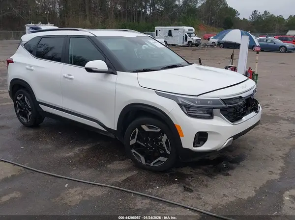 KNDETCA76R7591305 2024 KIA SELTOS - Image 1