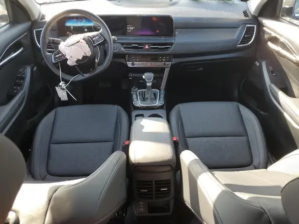 KNDETCA76S7691023 2025 KIA SELTOS - Image 8