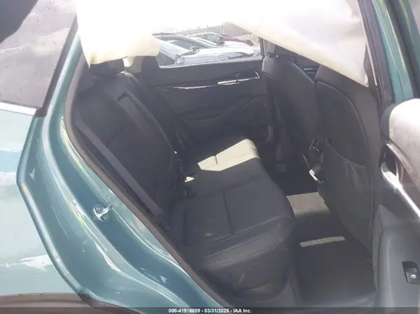 KNDETCA76S7691877 2025 KIA SELTOS - Image 8