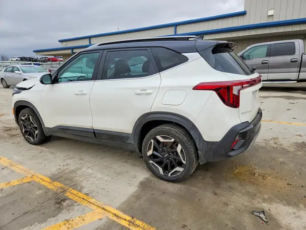 KNDETCA77R7482867 2024 KIA SELTOS - Image 2