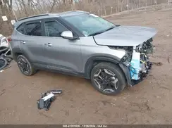 KNDETCA77R7509842 2024 KIA SELTOS