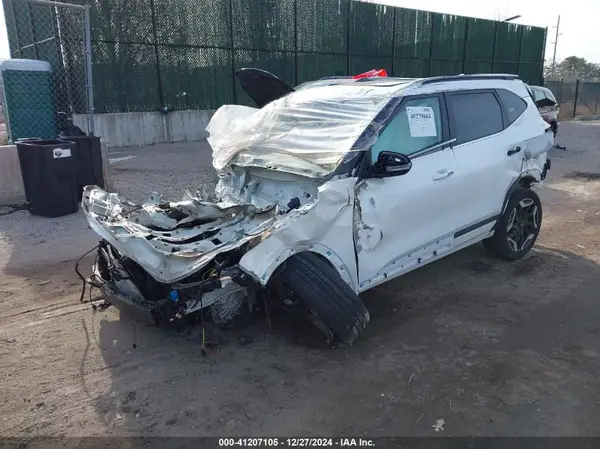 KNDETCA77R7608841 2024 KIA SELTOS - Image 2