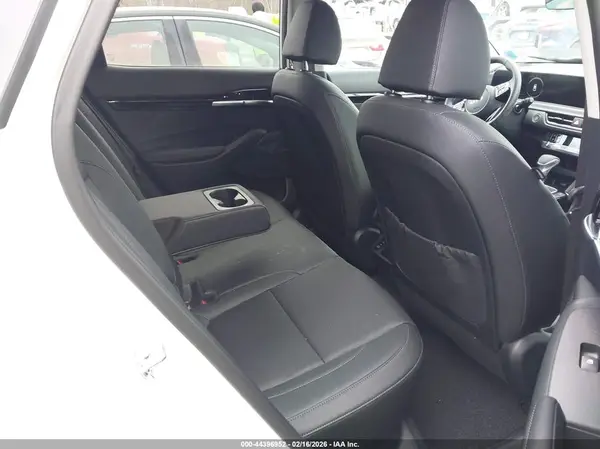 KNDETCA77R7658123 2024 KIA SELTOS - Image 8