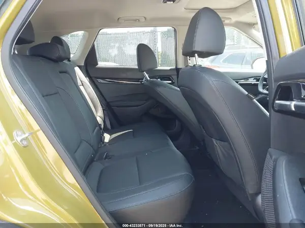 KNDETCA78R7494686 2024 KIA SELTOS - Image 8