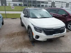 KNDETCA78R7585148 2024 KIA SELTOS