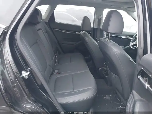 KNDETCA78R7585215 2024 KIA SELTOS - Image 8