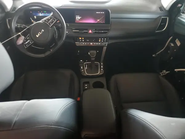 KNDETCA79R7481106 2024 KIA SELTOS - Image 8